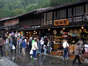 奈良井宿の街並み見学