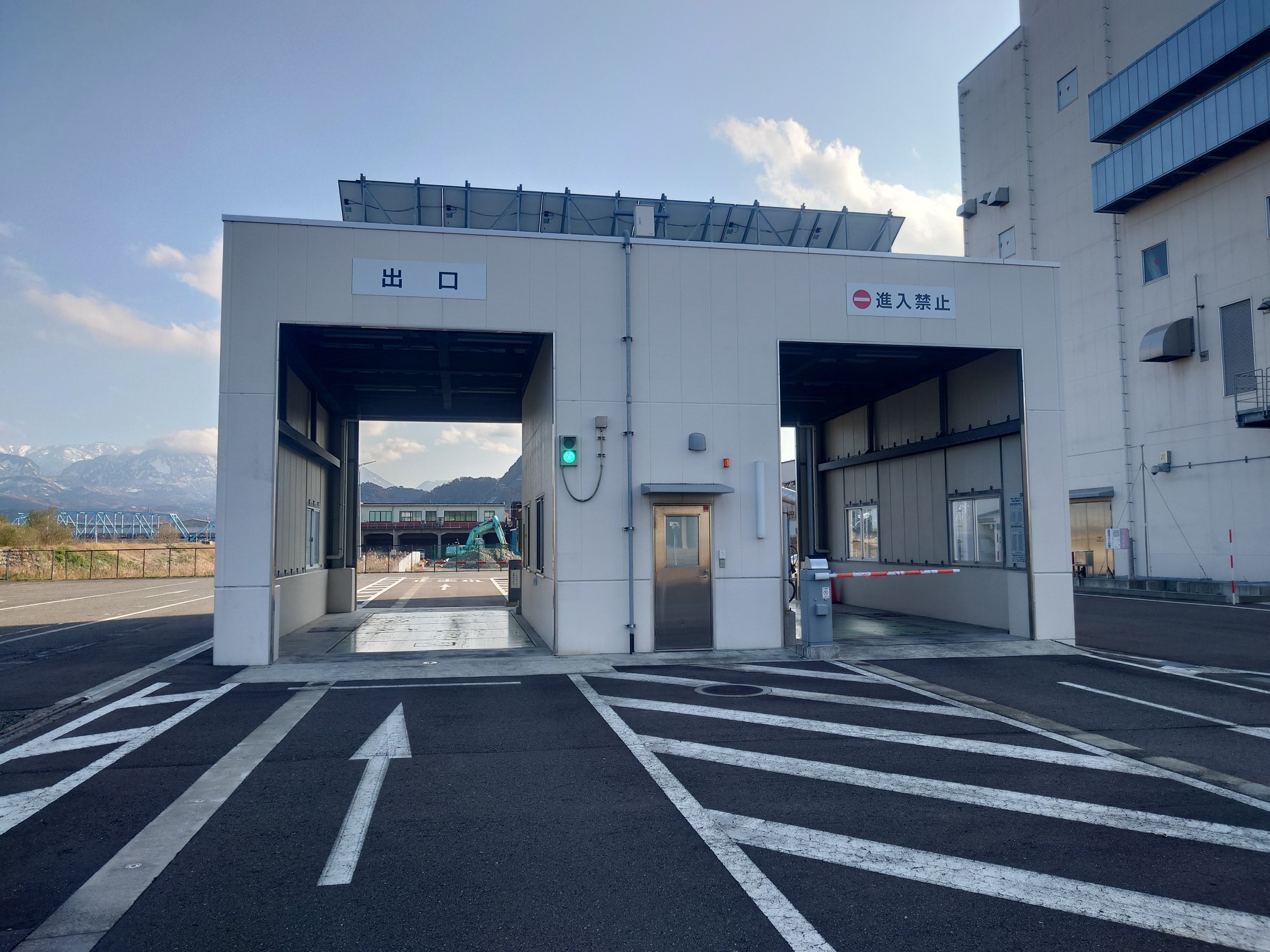 受付3