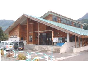 焼山の里ふれあいセンター外観