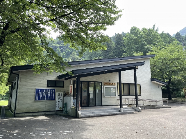 大沢地区公民館外観