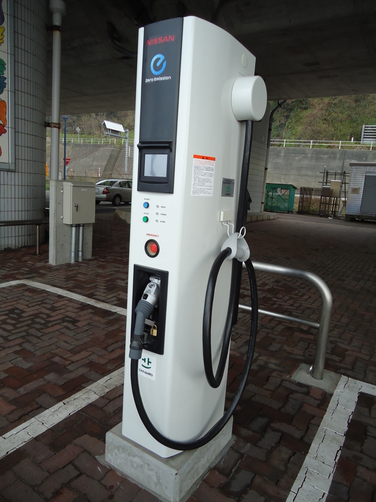 電気自動車急速充電器