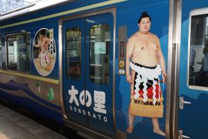 ラッピング車両