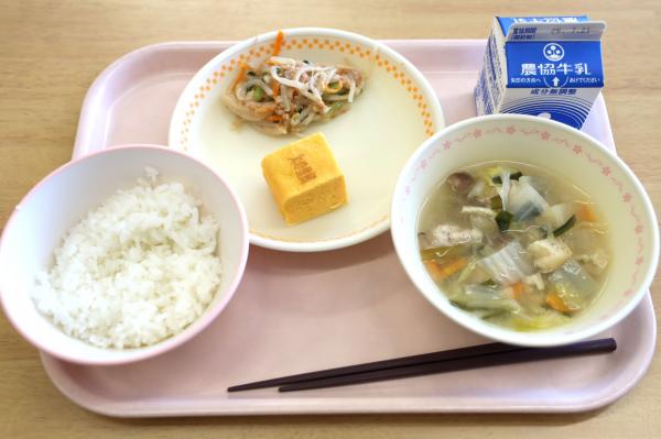 給食