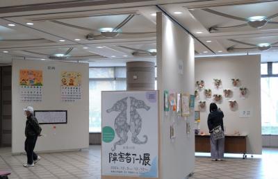 前回のアート展の様子