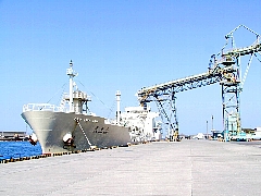 西ふ頭1号耐震岸壁