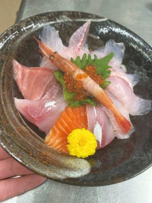 海鮮丼・定食　凪　写真