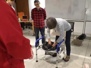 ポータブルトイレで携帯トイレ体験