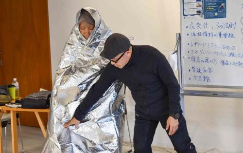 アルミ保温シートの使い方を学ぶ