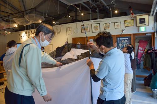 テント型パーティションの設営体験